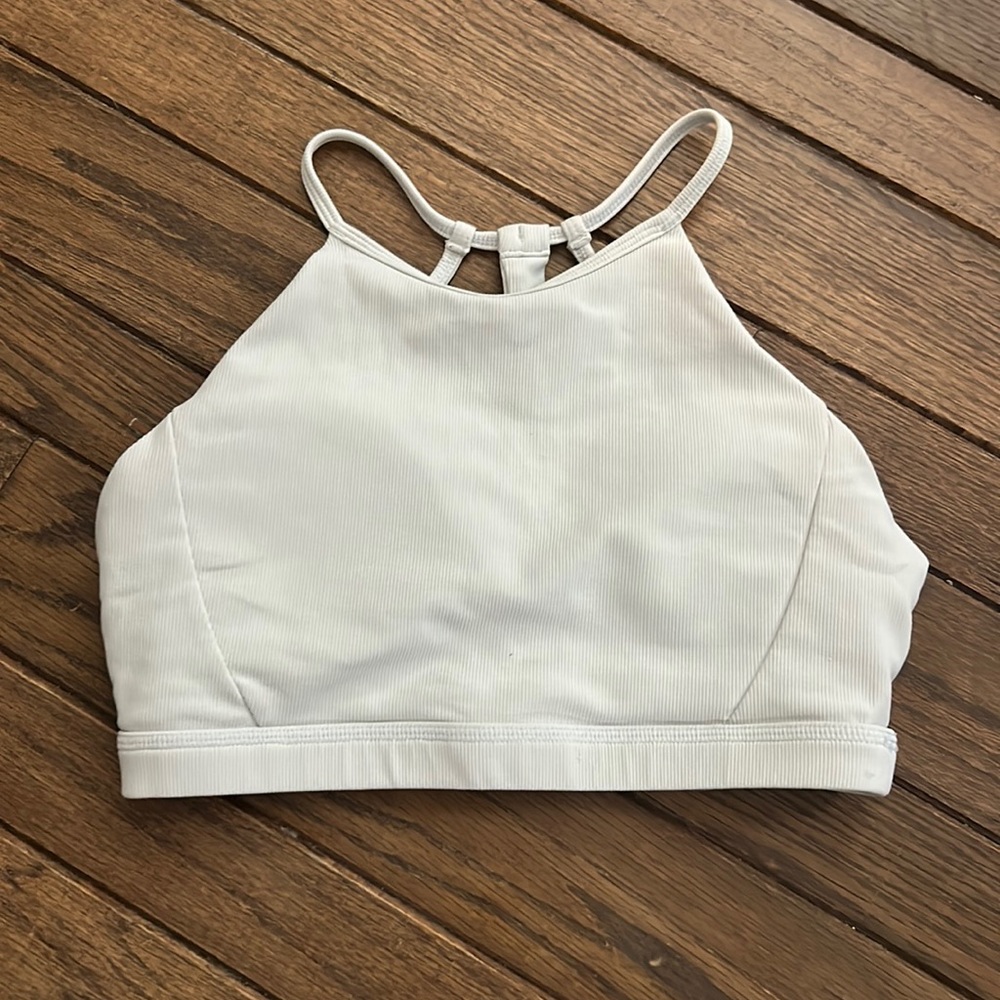 Born primitive Perseverance sports bra